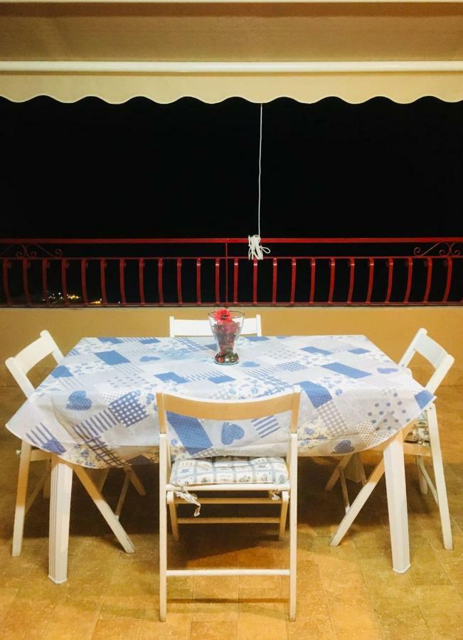 Apartmán La Casa Del Sole Sorgente Letojanni Exteriér fotografie